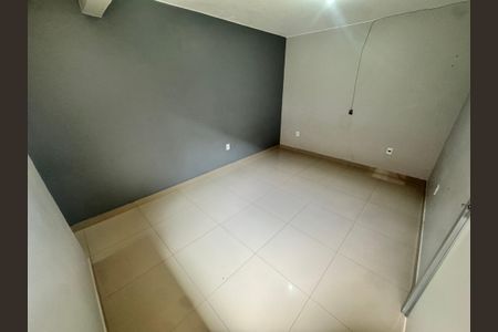 Casa para alugar com 2 quartos, 80m² em Qse 10, Brasília