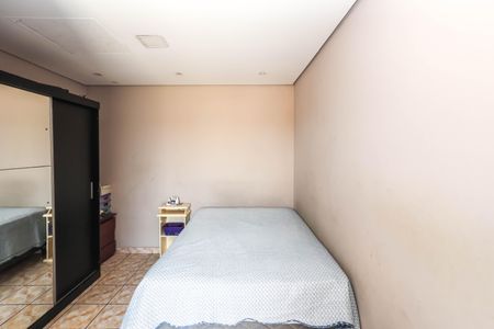 Casa à venda com 120m², 5 quartos e 2 vagas Casa à venda com 120m², 5 quartos e 2 vagasQuarto 5 - Suíte