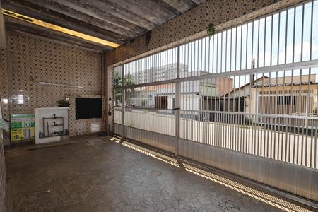 Casa à venda com 120m², 5 quartos e 2 vagas Casa à venda com 120m², 5 quartos e 2 vagasGaragem