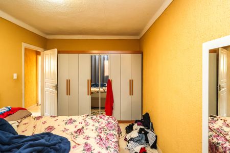 Casa à venda com 120m², 5 quartos e 2 vagas Casa à venda com 120m², 5 quartos e 2 vagasQuarto 3