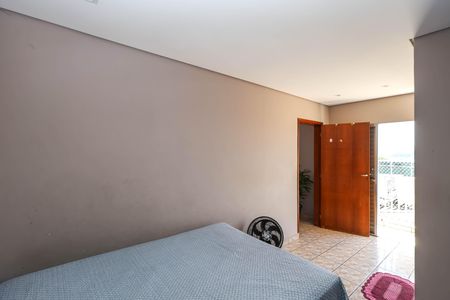 Casa à venda com 120m², 5 quartos e 2 vagas Casa à venda com 120m², 5 quartos e 2 vagasQuarto 5 - Suíte
