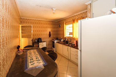 Casa à venda com 120m², 5 quartos e 2 vagas Casa à venda com 120m², 5 quartos e 2 vagasCozinha 1