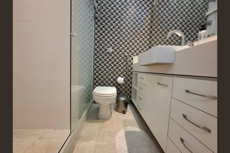 Apartamento à venda com 63m², 2 quartos e 1 vagaBanheiro da suíte 