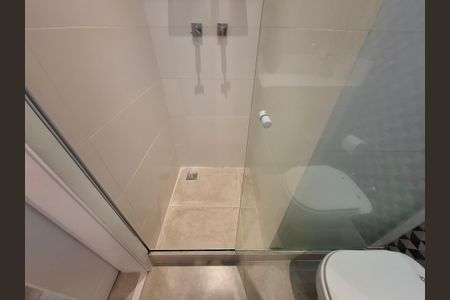 Apartamento à venda com 63m², 2 quartos e 1 vagaBanheiro da suíte 