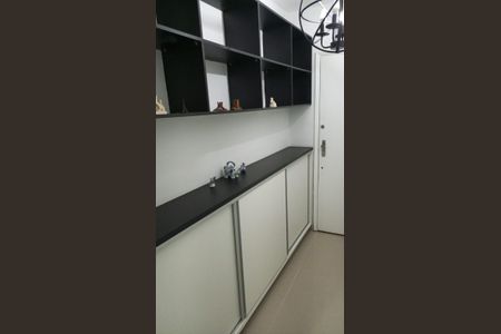 Cozinha de apartamento para alugar com 1 quarto, 38m² em Bela Vista, São Paulo