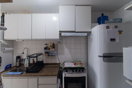 Apartamento à venda com 59m², 2 quartos e 1 vagaCozinha