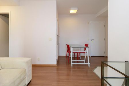Sala de apartamento para alugar com 1 quarto, 38m² em Santo Amaro, São Paulo
