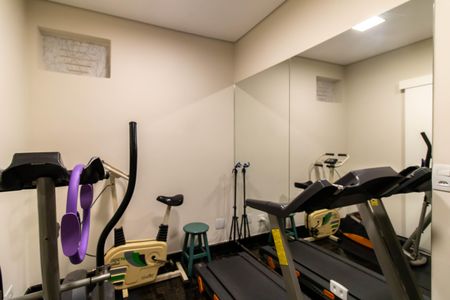 Apartamento à venda com 360m², 4 quartos e 3 vagas Apartamento à venda com 360m², 4 quartos e 3 vagasAcademia