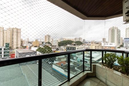 Apartamento à venda com 360m², 4 quartos e 3 vagas Apartamento à venda com 360m², 4 quartos e 3 vagasVaranda da Suíte 1