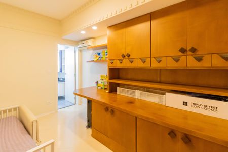 Apartamento à venda com 360m², 4 quartos e 3 vagas Apartamento à venda com 360m², 4 quartos e 3 vagasSuíte 4