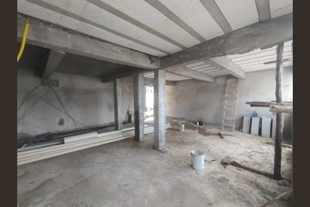 Casa à venda com 300m², 3 quartos e 4 vagasFoto 17