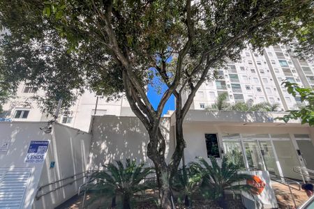 Apartamento à venda com 68m², 3 quartos e 1 vaga Apartamento à venda com 68m², 3 quartos e 1 vagaFachada