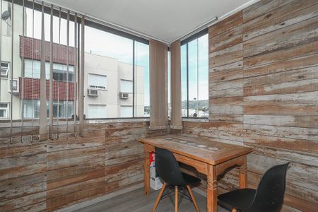 Apartamento à venda com 67m², 2 quartos e 1 vagaSala