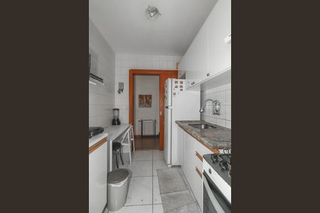 Apartamento à venda com 67m², 2 quartos e 1 vagaCozinha
