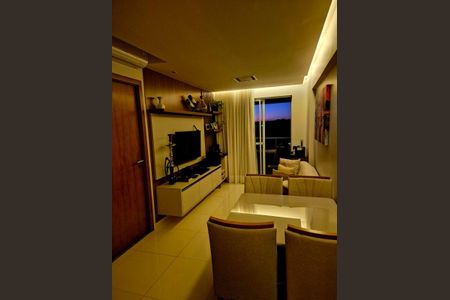 Sala de apartamento para alugar com 1 quarto, 44m² em Itapuã, Salvador