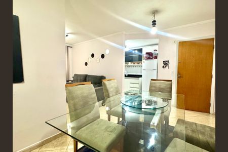 Apartamento à venda com 69m², 2 quartos e 1 vagaSala de Jantar