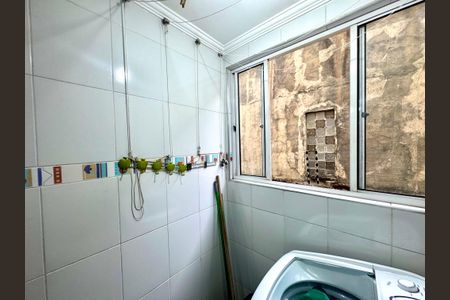 Apartamento à venda com 69m², 2 quartos e 1 vagaÁrea de Serviço