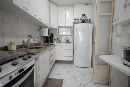Apartamento à venda com 79m², 3 quartos e 1 vagaCozinha