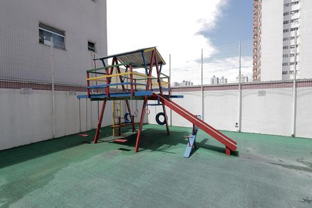 Apartamento à venda com 79m², 3 quartos e 1 vagaÁrea comum - Playground