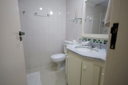 Apartamento à venda com 79m², 3 quartos e 1 vagaBanheiro Suíte