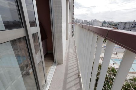 Apartamento à venda com 79m², 3 quartos e 1 vagaSacada