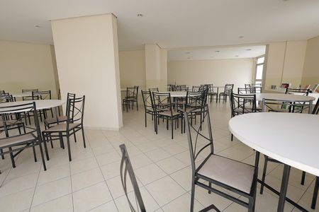 Apartamento à venda com 79m², 3 quartos e 1 vagaÁrea comum - Salão de festas