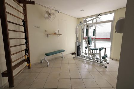 Apartamento à venda com 79m², 3 quartos e 1 vagaÁrea comum - Academia