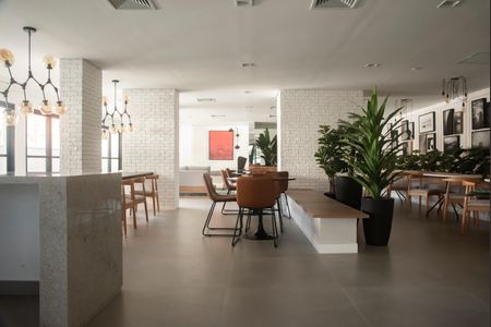 Apartamento para alugar com 40m², 2 quartos e sem vagaÁrea comum - Salão de festas