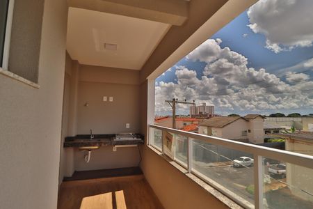 Apartamento para alugar com 63m², 2 quartos e 1 vagaVaranda