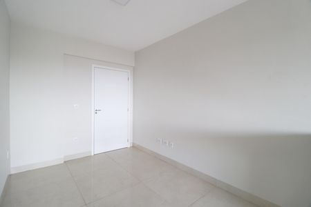 Sala de apartamento para alugar com 2 quartos, 63m² em Brasil, Uberlândia