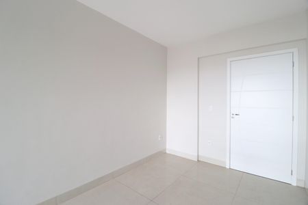 Sala de apartamento para alugar com 2 quartos, 63m² em Brasil, Uberlândia
