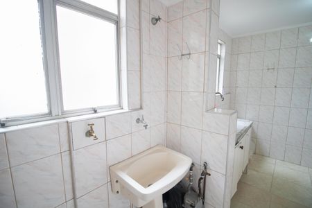 Apartamento para alugar com 67m², 2 quartos e 1 vagaÁREA DE SERVIÇO