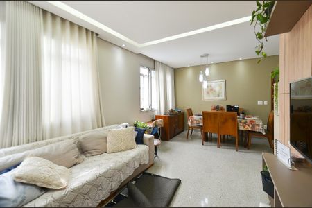 Sala Ambientes de apartamento para alugar com 3 quartos, 100m² em Centro, Belo Horizonte