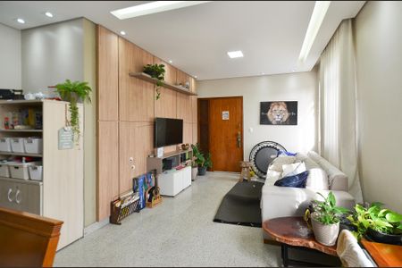 Sala Ambientes de apartamento para alugar com 3 quartos, 100m² em Centro, Belo Horizonte