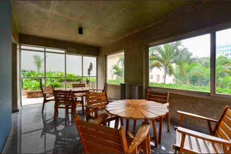 Apartamento para alugar com 100m², 3 quartos e 1 vagaÁrea comum - Salão de festas