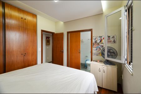 Apartamento para alugar com 100m², 3 quartos e 1 vagaSuíte