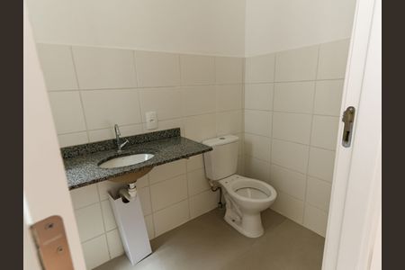 Banheiro da Suíte de apartamento à venda com 2 quartos, 47m² em Palmeiras, Belo Horizonte