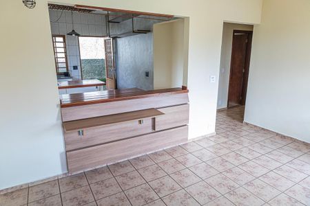 Sala de casa para alugar com 3 quartos, 120m² em Candelária, Belo Horizonte