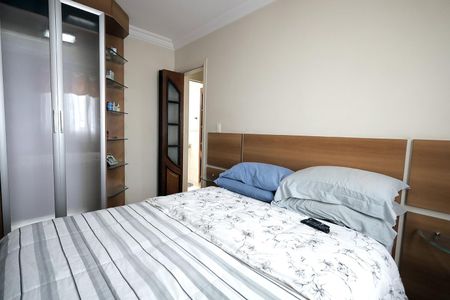 Apartamento à venda com 64m², 2 quartos e 1 vaga Apartamento à venda com 64m², 2 quartos e 1 vagaQuarto Suíte