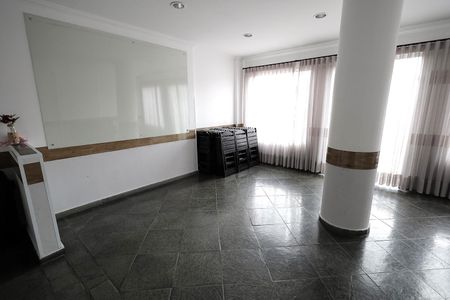 Apartamento à venda com 64m², 2 quartos e 1 vaga Apartamento à venda com 64m², 2 quartos e 1 vagaÁrea comum - Salão de festas