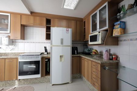 Apartamento à venda com 64m², 2 quartos e 1 vaga Apartamento à venda com 64m², 2 quartos e 1 vagaCozinha