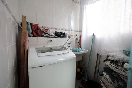 Apartamento à venda com 64m², 2 quartos e 1 vaga Apartamento à venda com 64m², 2 quartos e 1 vagaÁrea de Serviço