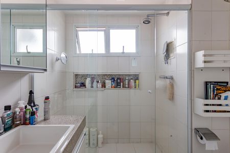 Apartamento à venda com 143m², 3 quartos e 3 vagasBanheiro da Suíte 1