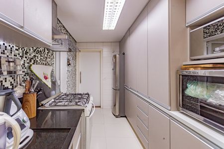 Apartamento à venda com 143m², 3 quartos e 3 vagasCozinha