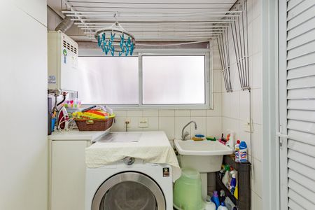 Apartamento à venda com 143m², 3 quartos e 3 vagasÁrea de Serviço