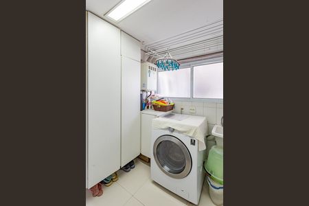 Apartamento à venda com 143m², 3 quartos e 3 vagasÁrea de Serviço