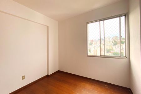 Apartamento para alugar com 80m², 3 quartos e 2 vagasQuarto 2