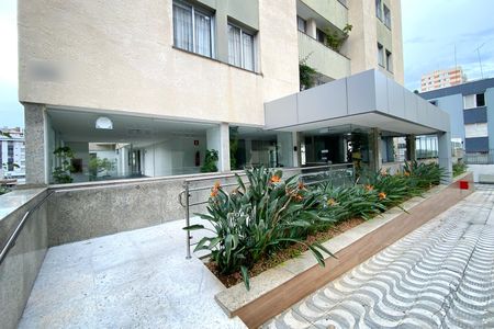 Apartamento para alugar com 80m², 3 quartos e 2 vagasFachada