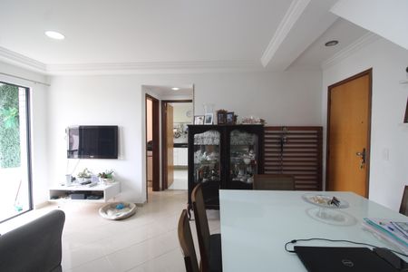 Apartamento à venda com 156m², 4 quartos e 2 vagasSala 1