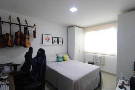 Apartamento à venda com 156m², 4 quartos e 2 vagasSuíte 